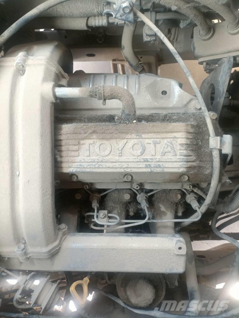 Toyota Coaster Bus Minibusser