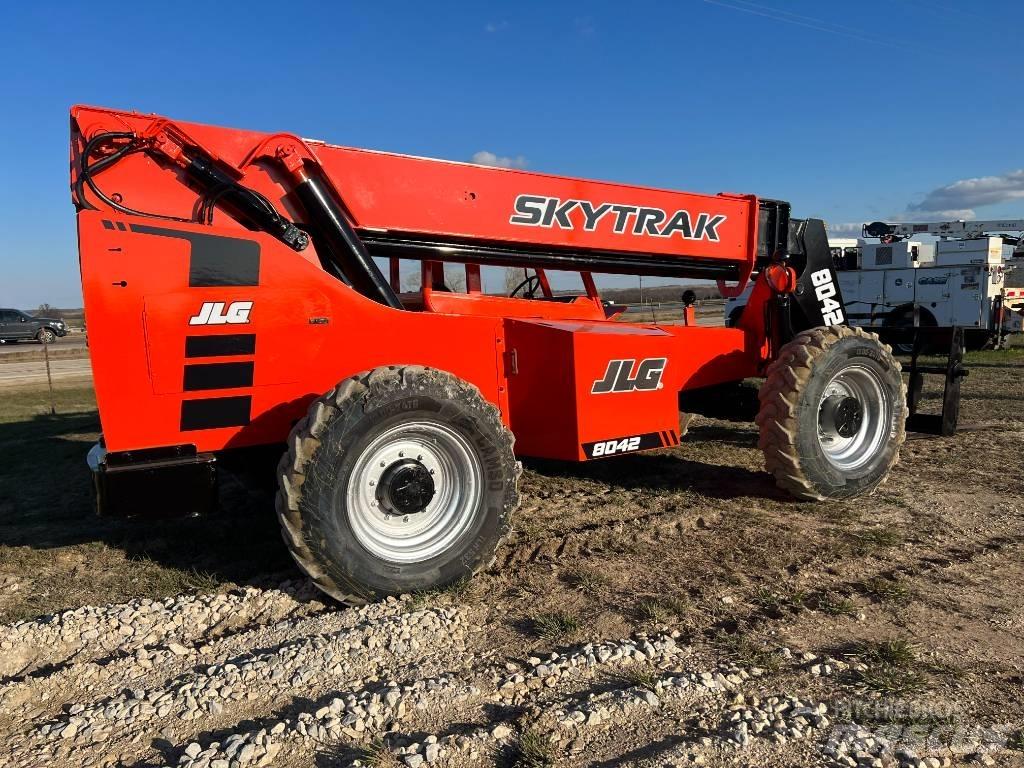 SkyTrak 8042 Teleskoplastere