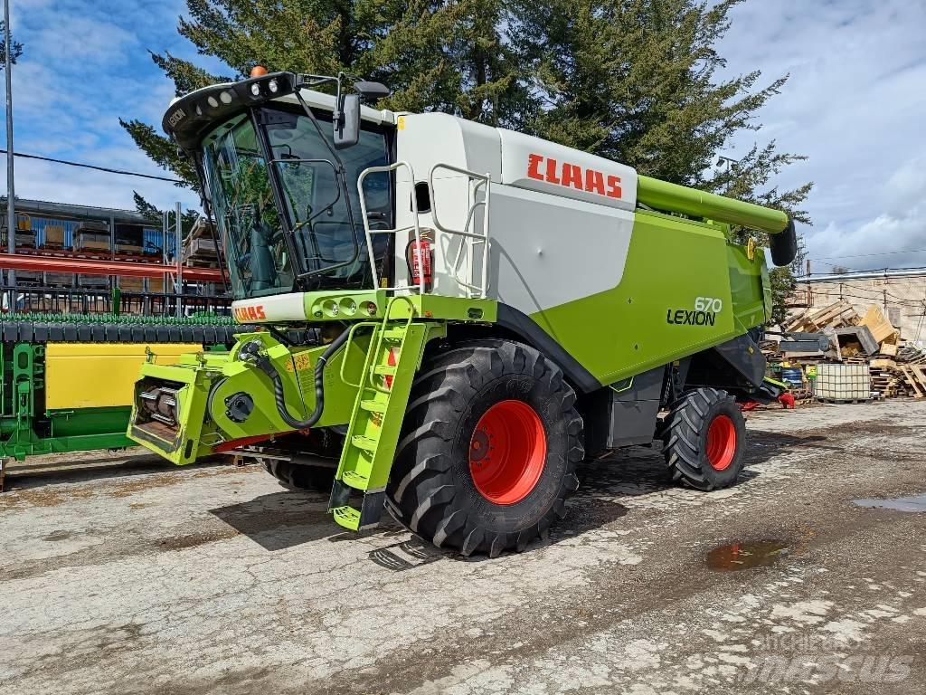 CLAAS Lexion 670 Skurtreskere