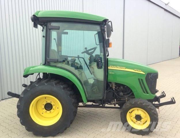 John Deere 3720 Traktorer