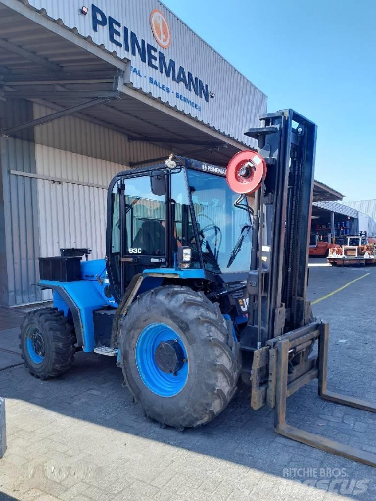 JCB 930-4/55 Terrenggående gaffeltruck