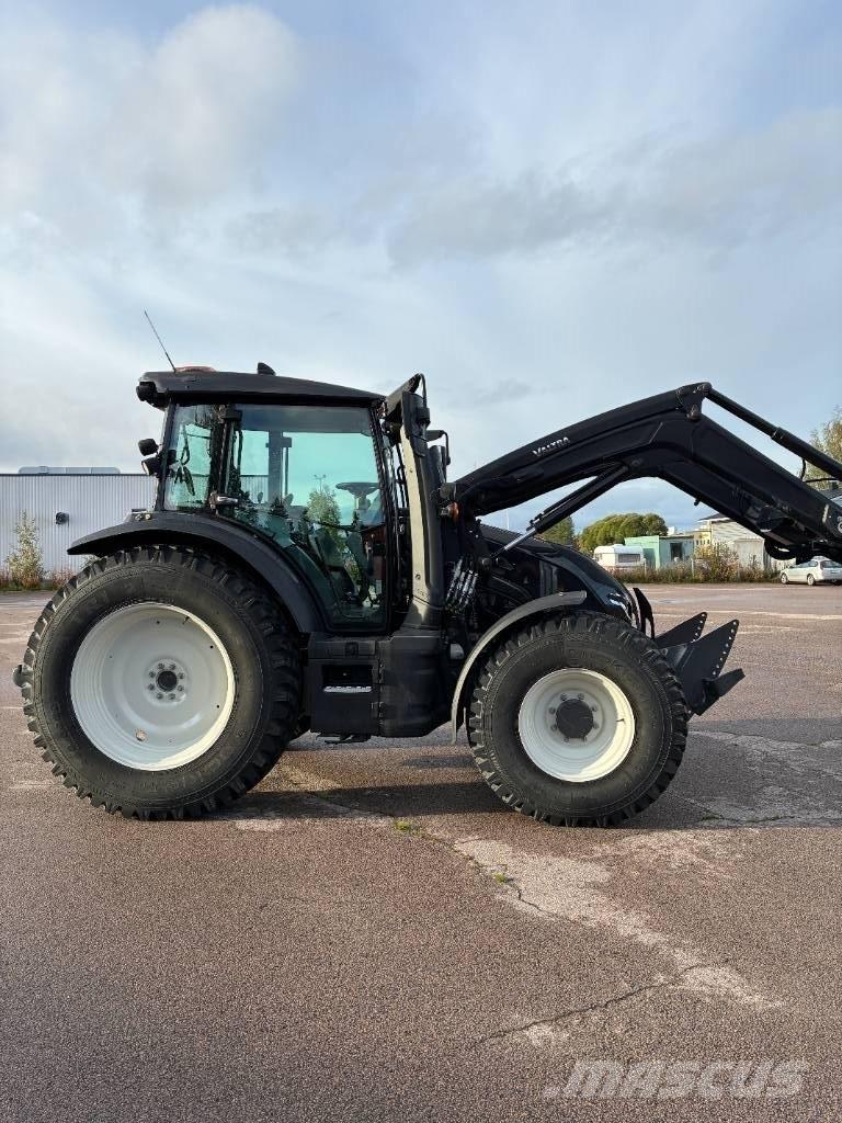 Valtra G135A Traktorer