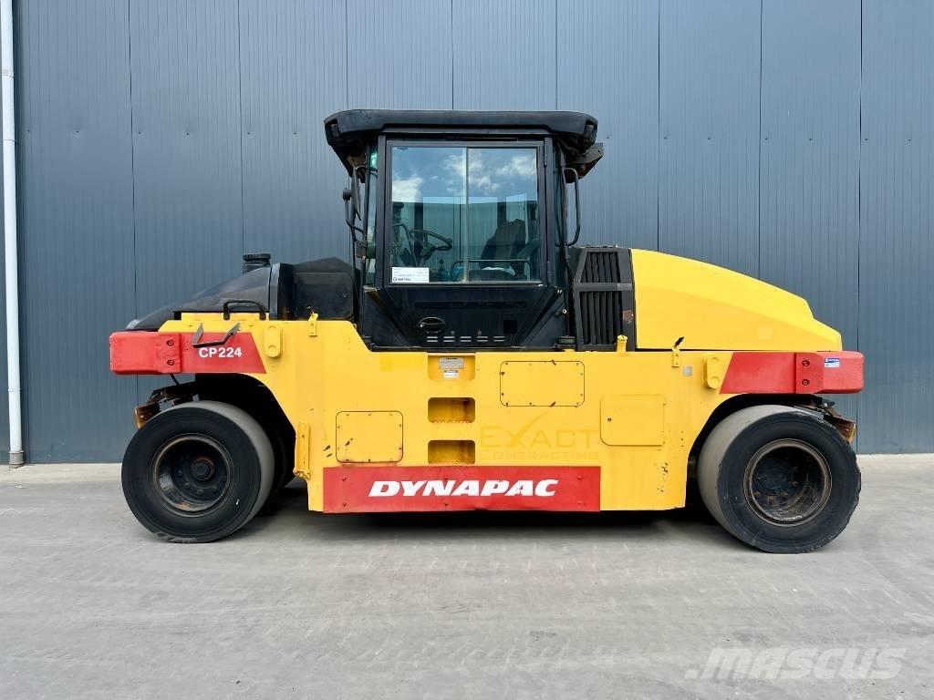 Dynapac CP224 Gummihjulsvalser