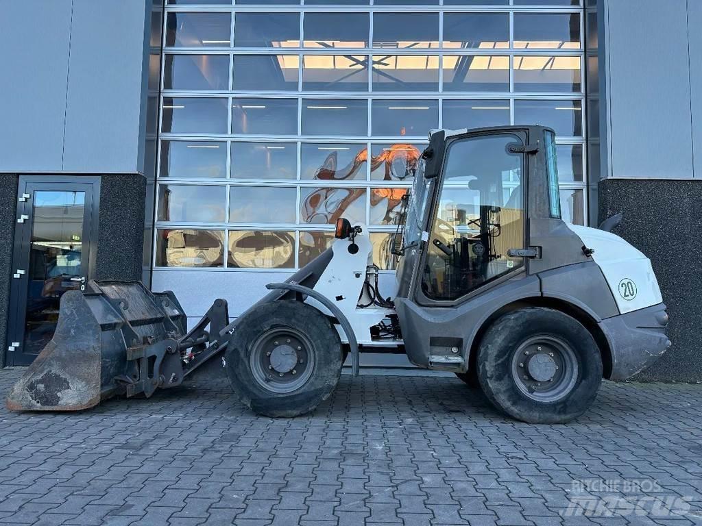 Hitachi ZW75 Hjullastere