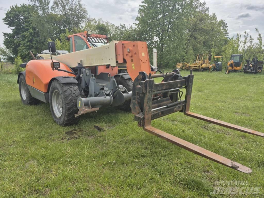 JLG 4013 Teleskophjullastere