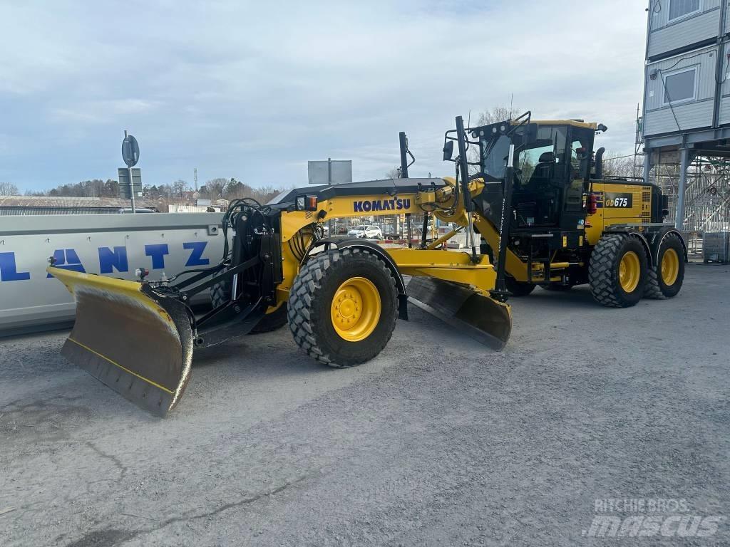 Komatsu GD675-7E0 Veihøvler
