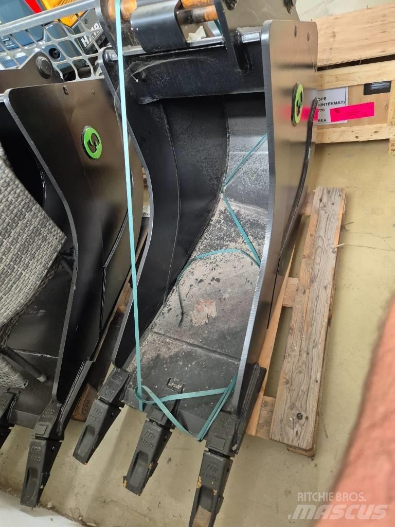 Steelwrist Bucket Skuffer