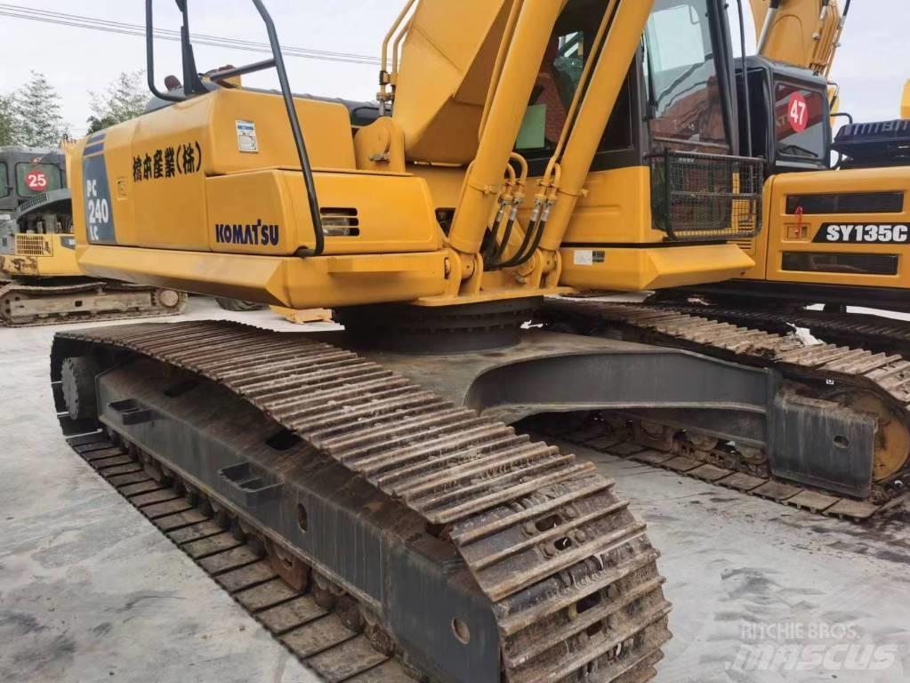 Komatsu PC 240 LC Beltegraver