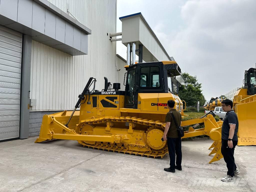 Shantui DH17 Dozere Beltegående