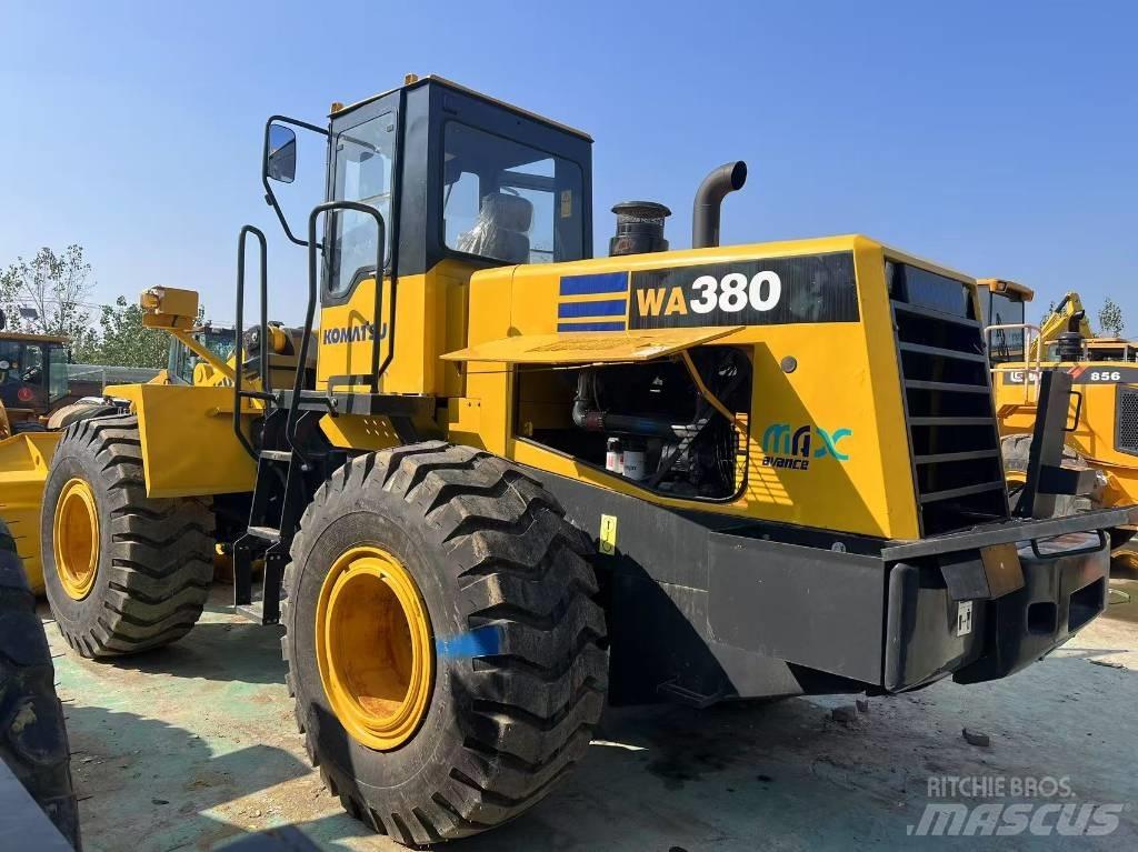 Komatsu WA 380 Hjullastere