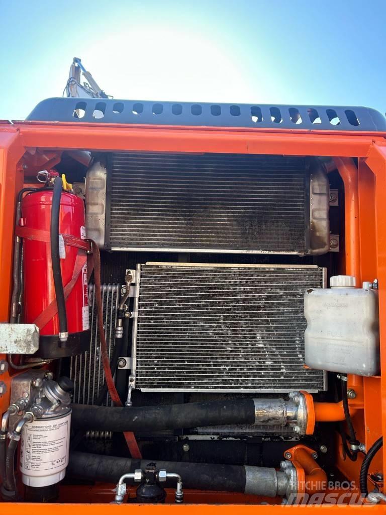 Doosan DX 210 W Hjulgravere