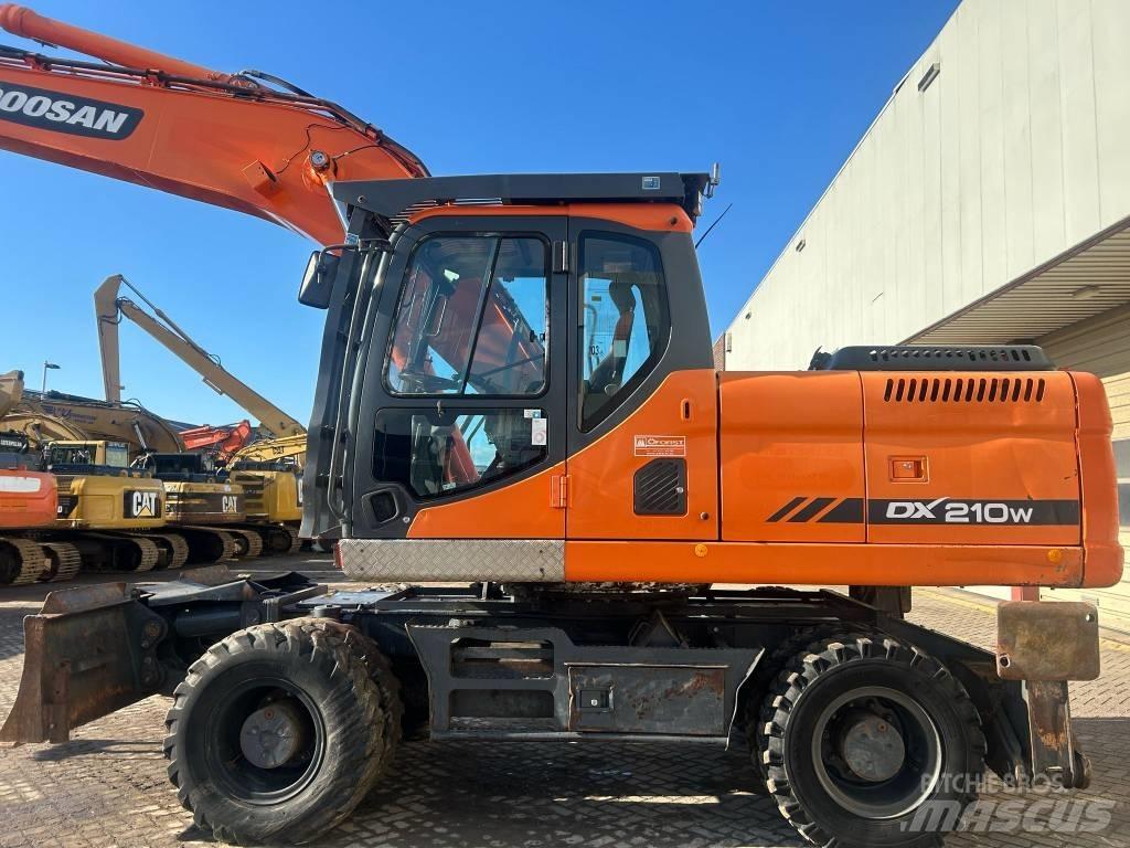 Doosan DX 210 W Hjulgravere