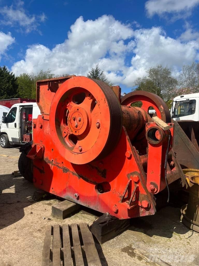 Sandvik QJ 341 Mobile knuseverk