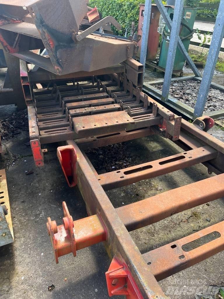 Sandvik QJ 341 Mobile knuseverk