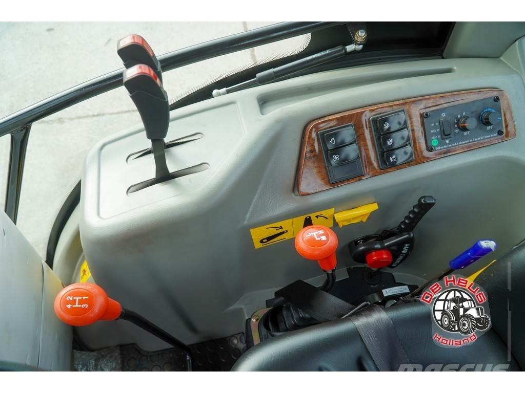 YTO NMF704C Traktorer