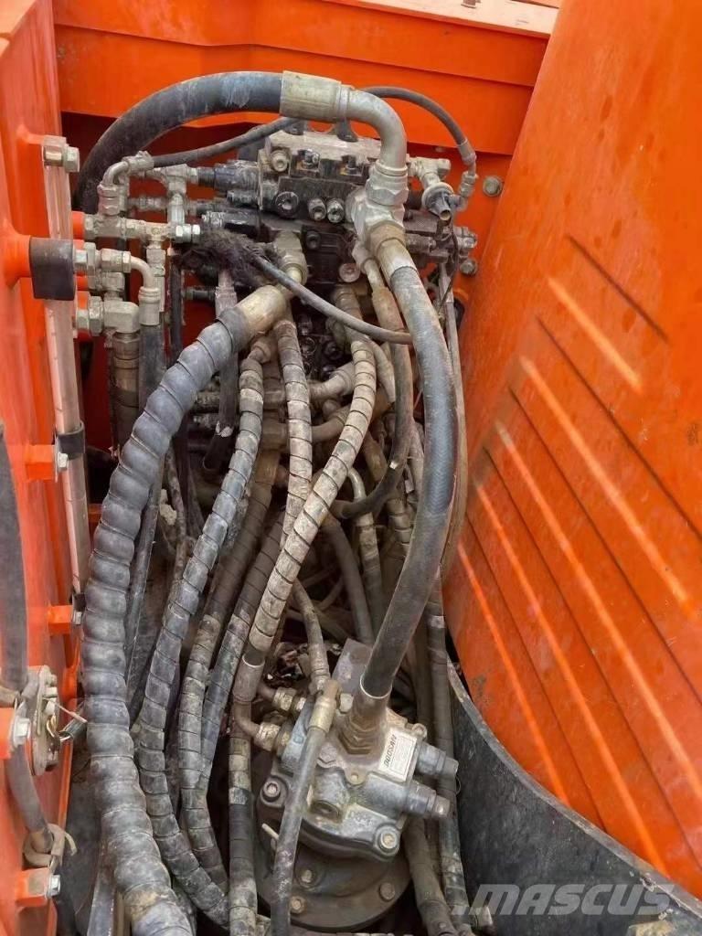 Doosan DX 75 Beltegraver