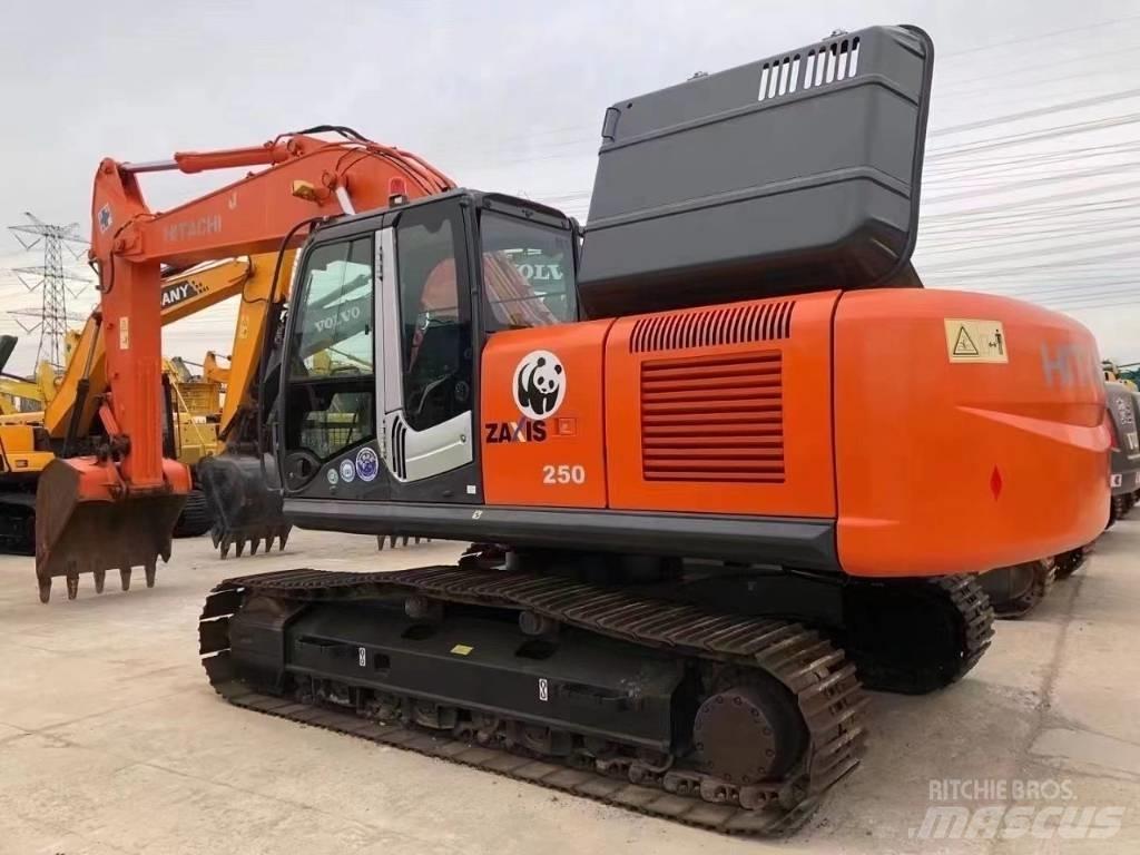Hitachi ZX 250 Beltegraver