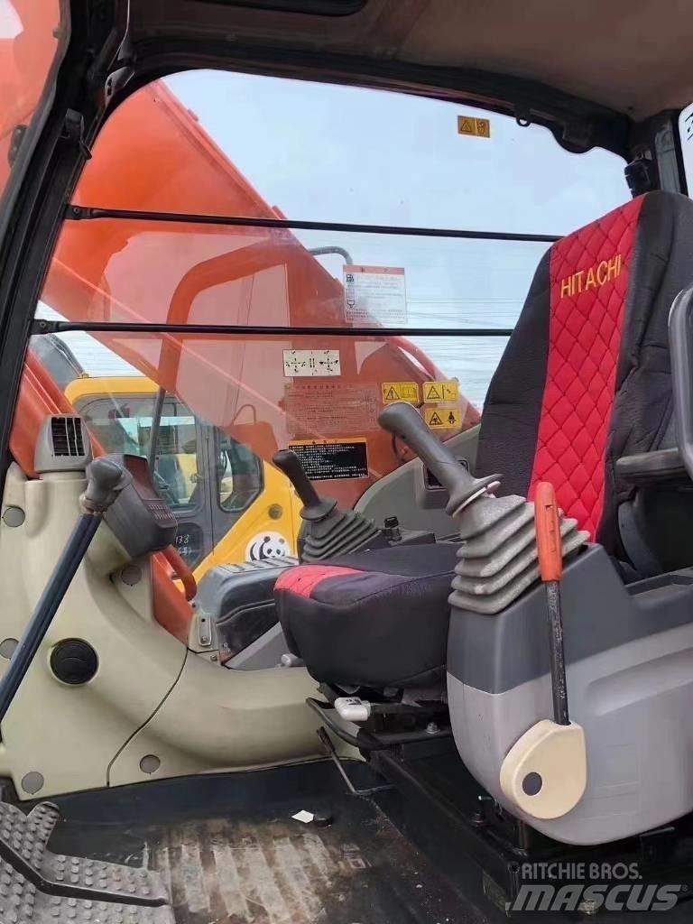 Hitachi ZX 250 Beltegraver