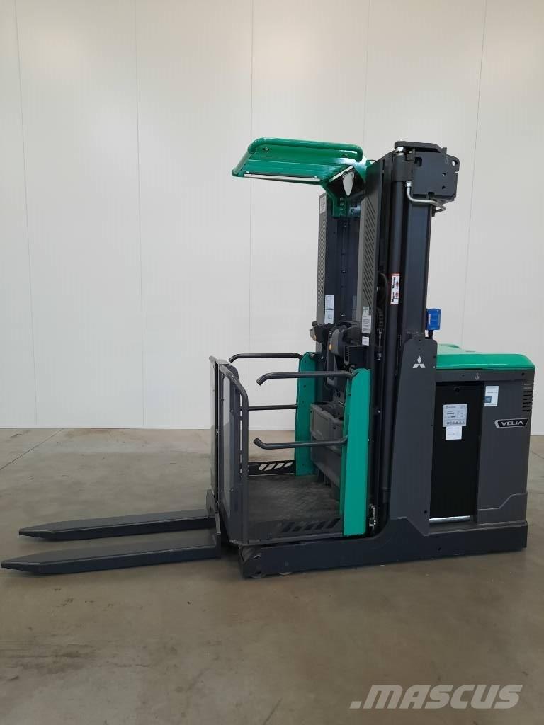 Mitsubishi OPBM10P Høytløftende plukketruck