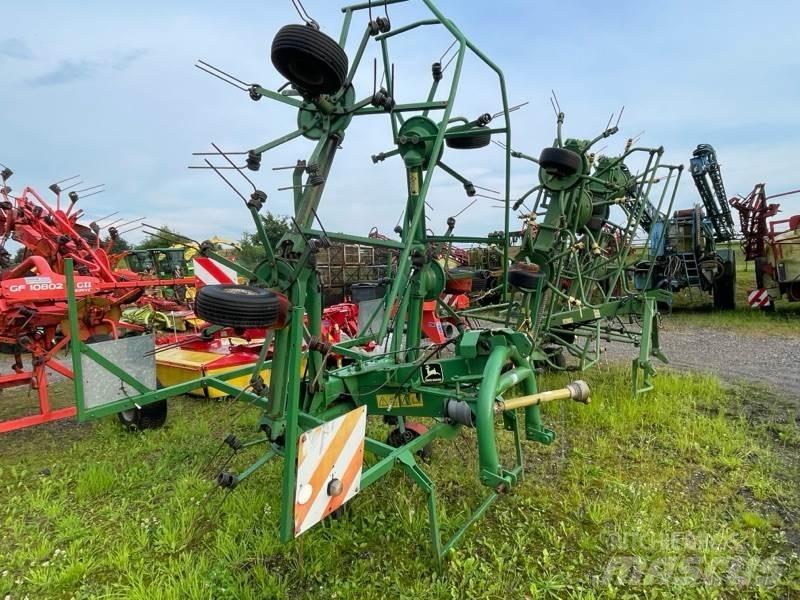 Kuhn GF6301 MH Raker og høyvendere