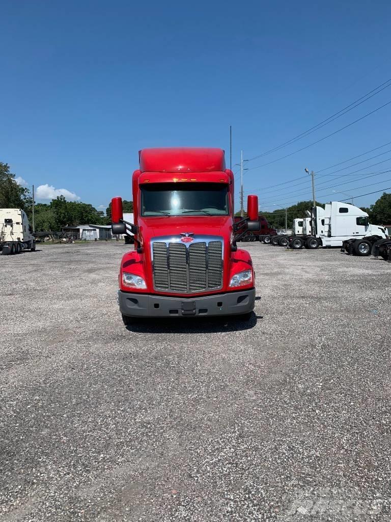 Peterbilt 579 Trekkvogner