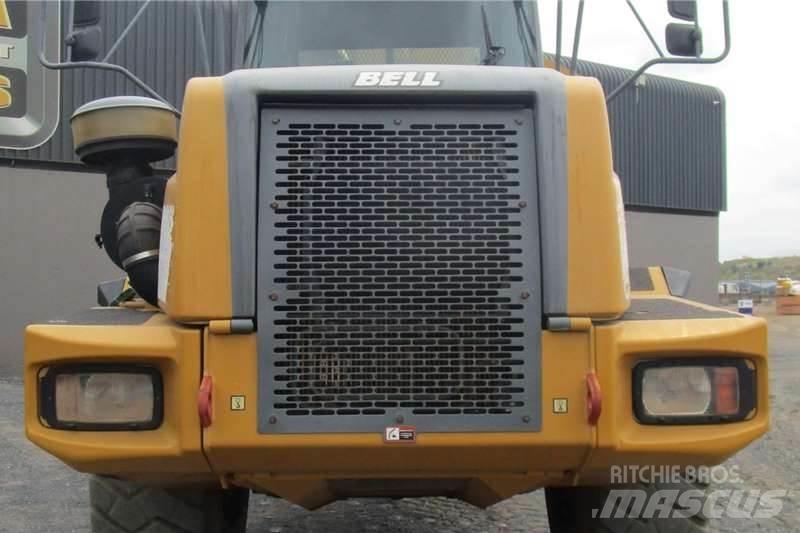 Bell B30D 22000L Andre lastebiler