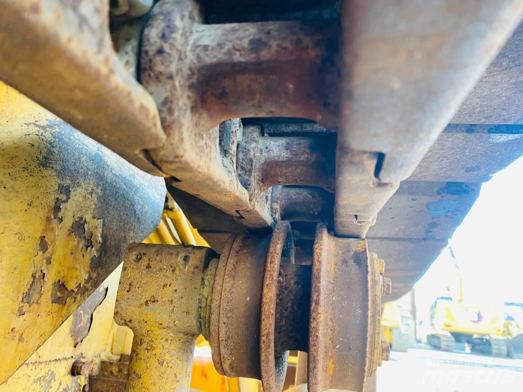 CAT 931 B Beltelastere