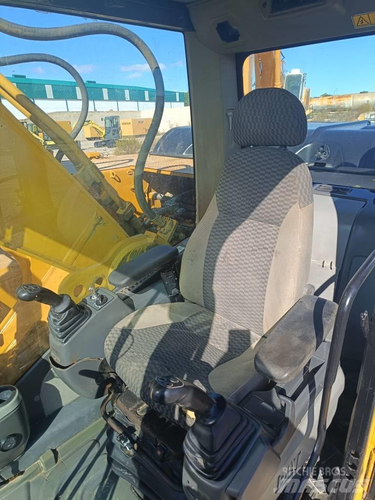 CAT 325 D Beltegraver