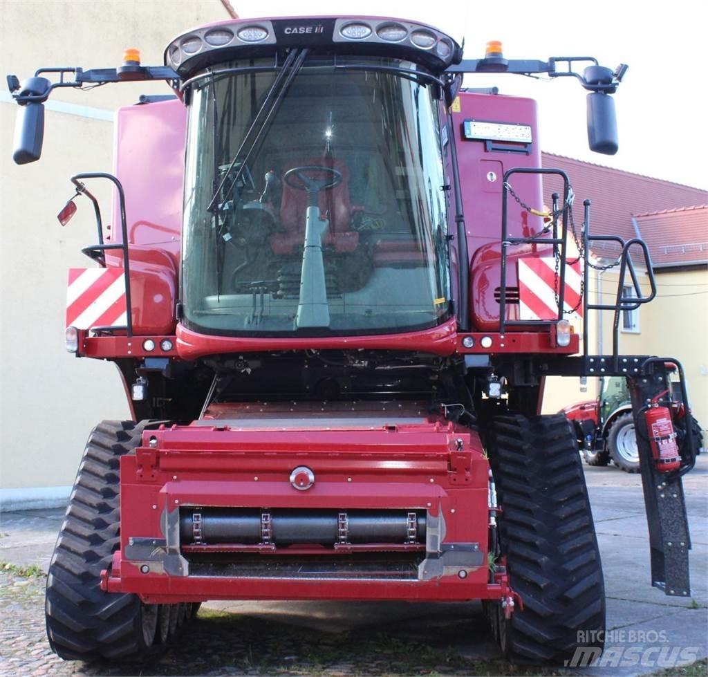 Case IH AF 8250 Skurtreskere