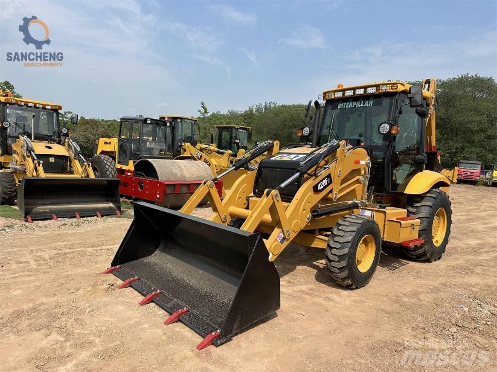 CAT 420 F2 Traktorgravere
