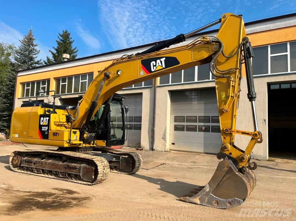CAT 323 F LN Beltegraver