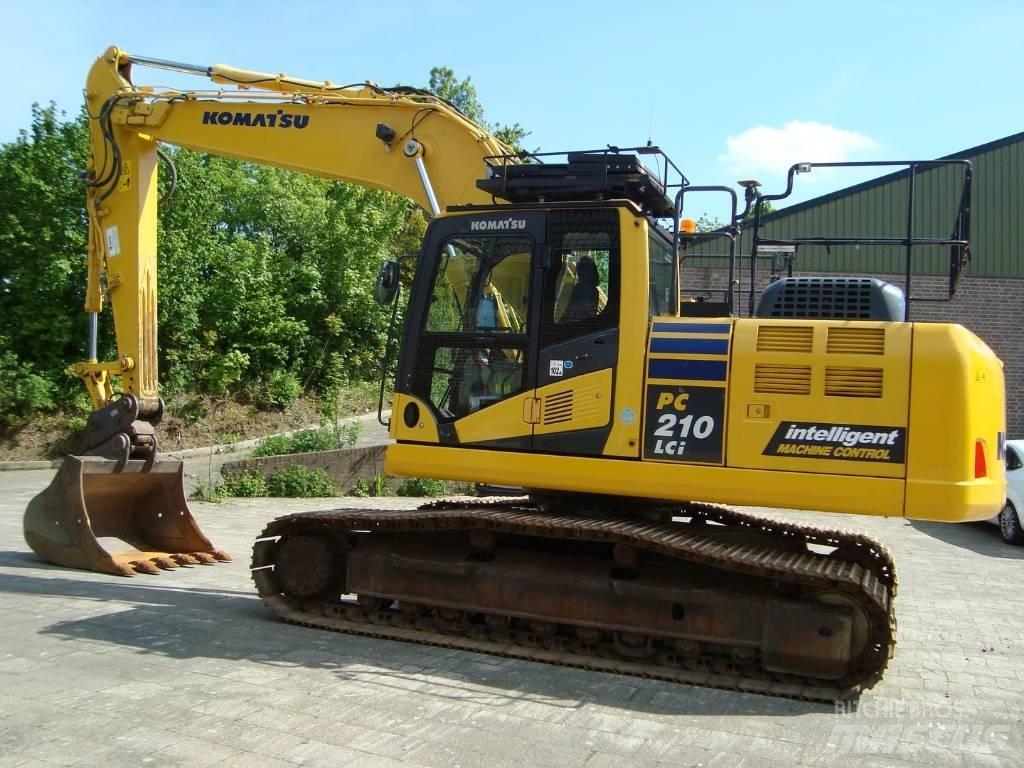 Komatsu PC 210 LCi Beltegraver