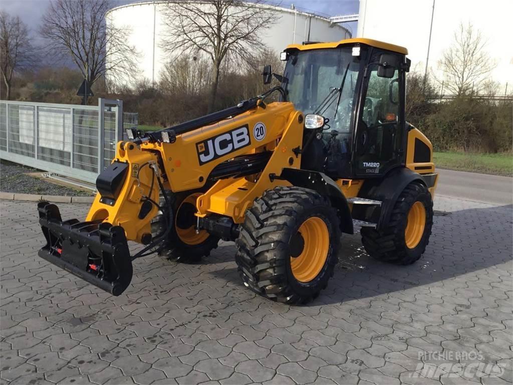 JCB TM 220 Agri Teleskop bomlifter