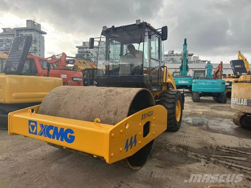 XCMG XS 143 J Valsetog