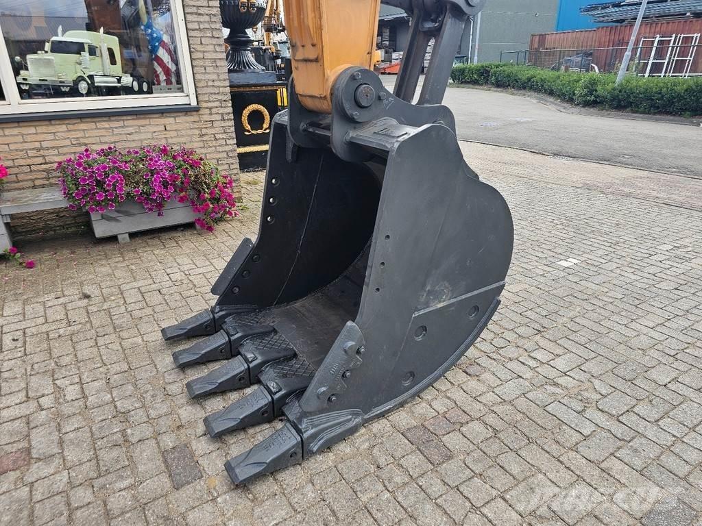 CASE CX220C Beltegraver