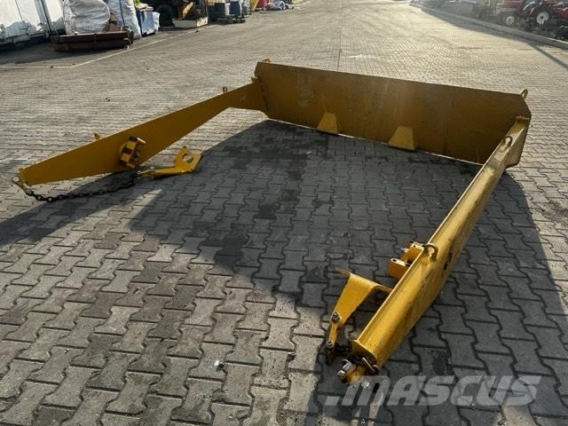 CAT 725 TAIL GATE Rammestyrte Dumpere