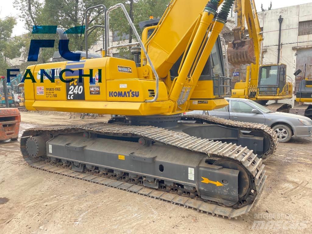 Komatsu PC 240 Beltegraver