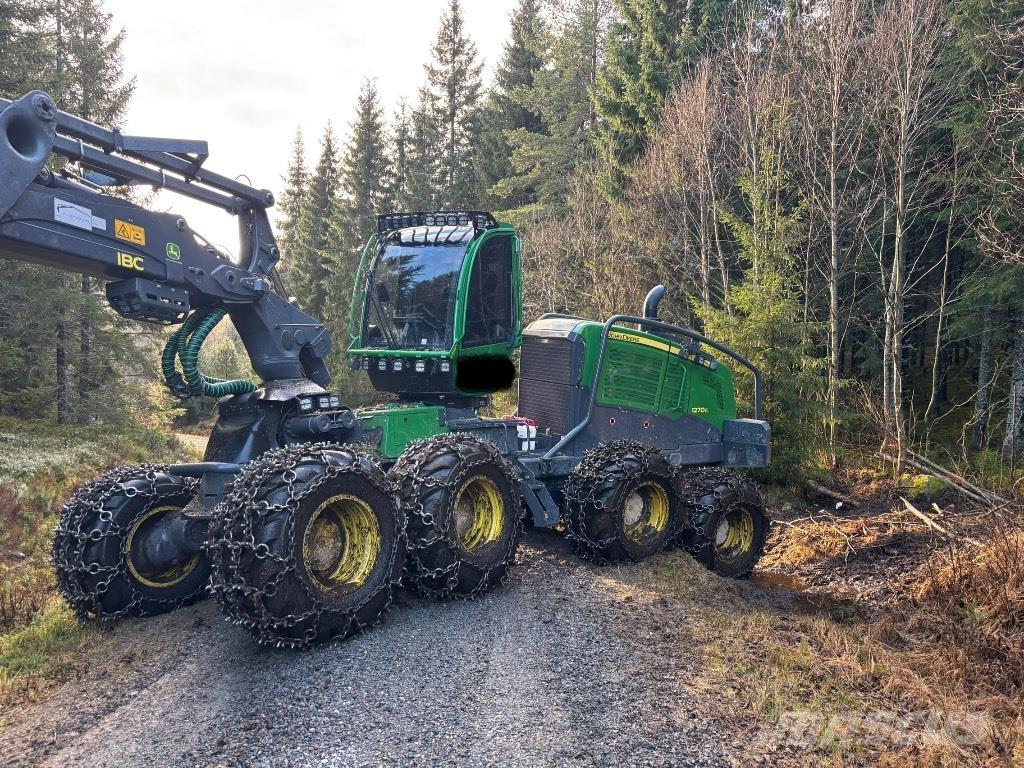 John Deere 1270G 8WD Hogstmaskiner