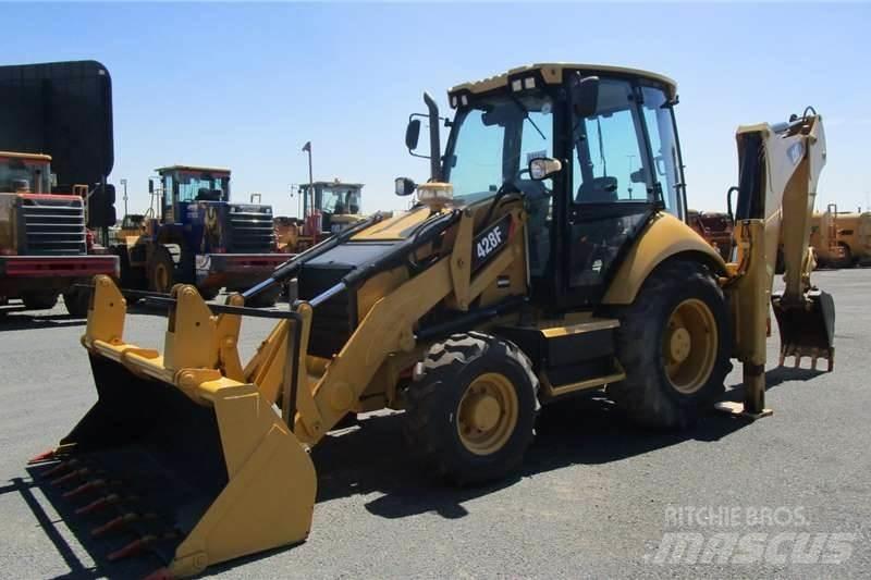 CAT 428F Traktorgravere