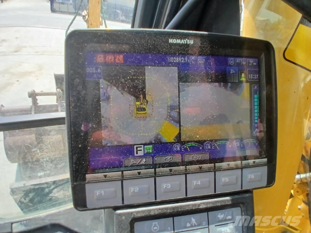 Komatsu PW 148-11 Hjulgravere