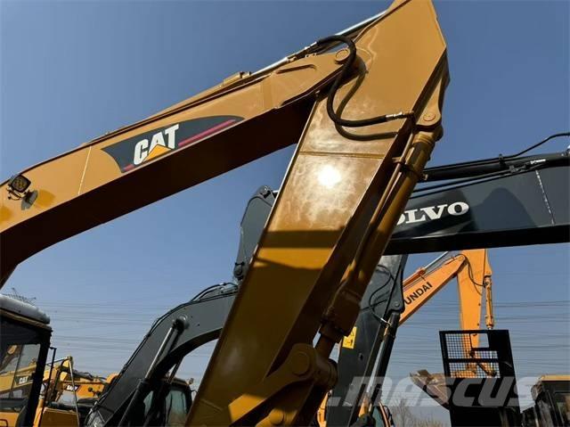 CAT 320 B L Beltegraver
