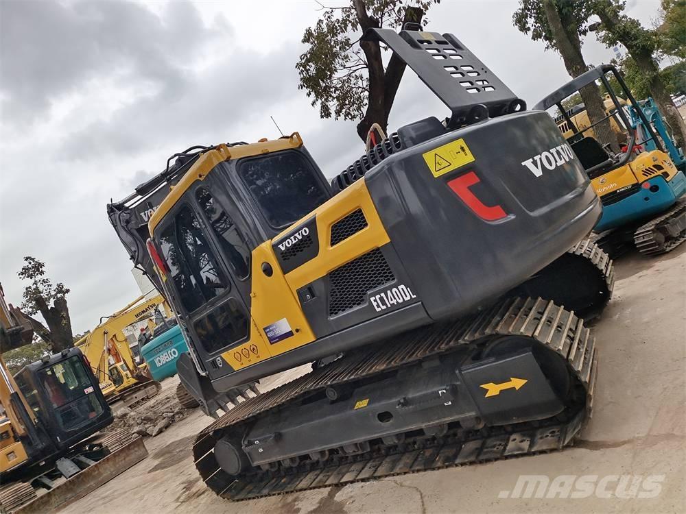 Volvo EC 140 B LC Beltegraver