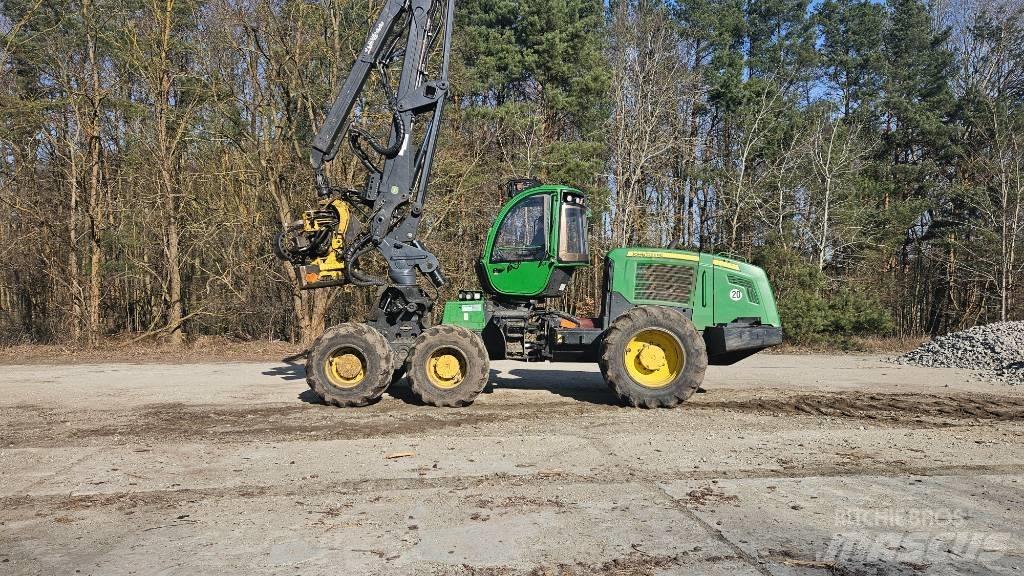 John Deere 1270 E Hogstmaskiner