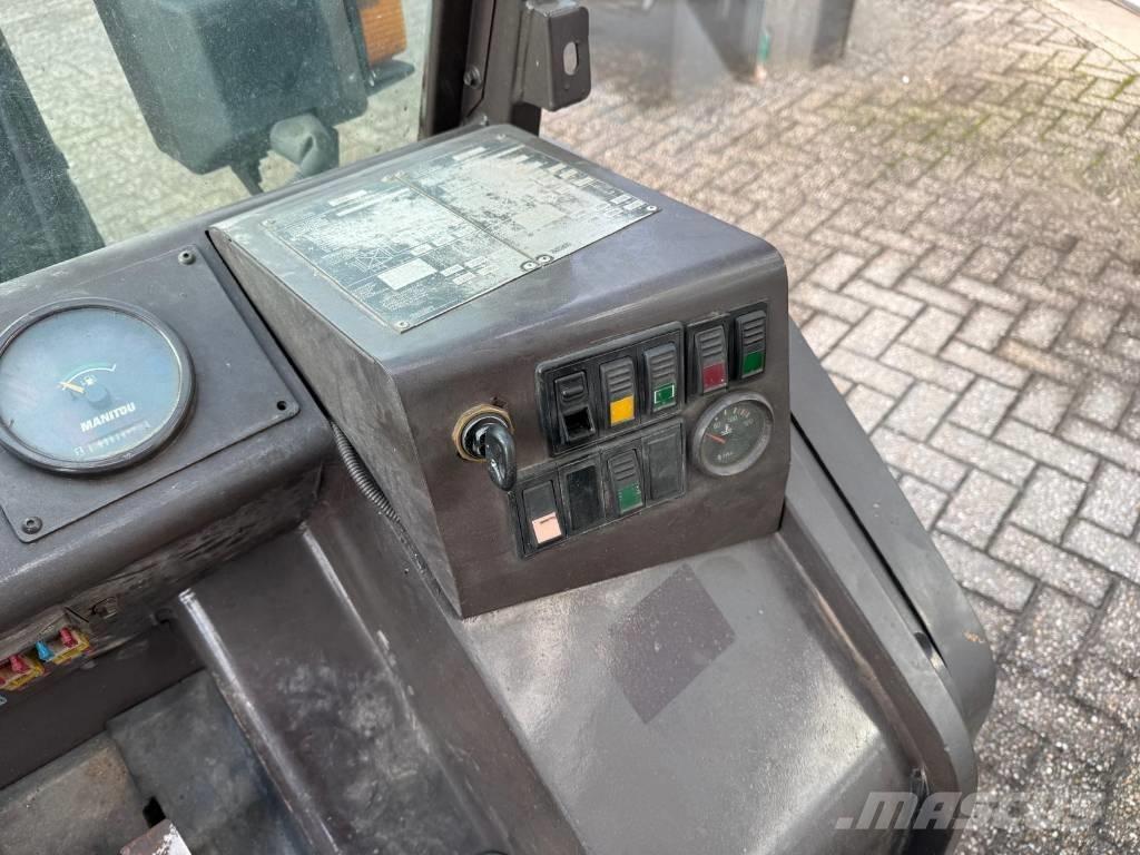 Manitou MH 25.4 T Terrenggående gaffeltruck