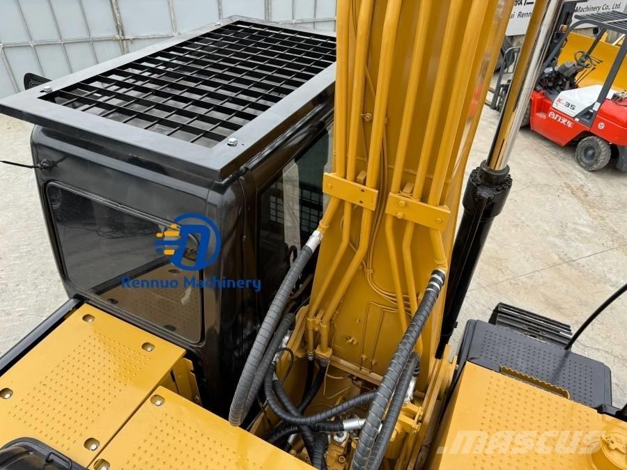 CAT 320D2L Beltegraver