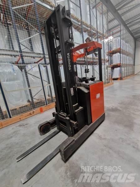 Toyota 7FBRE14N Stablere