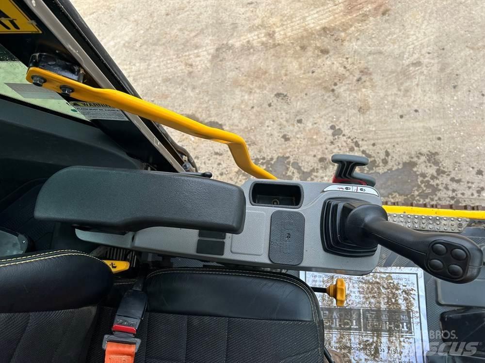 JCB 140X Beltegraver