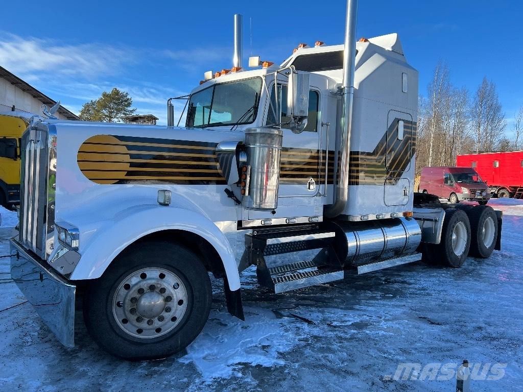 Kenworth W 900 L Trekkvogner