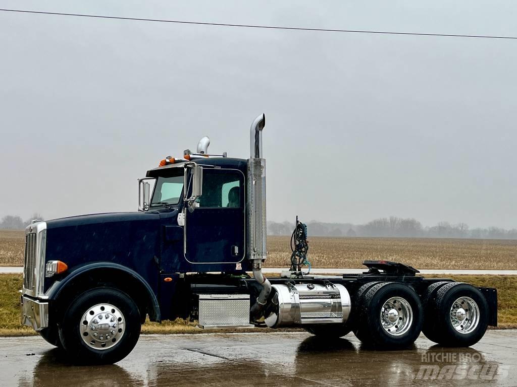 Peterbilt 367 Trekkvogner