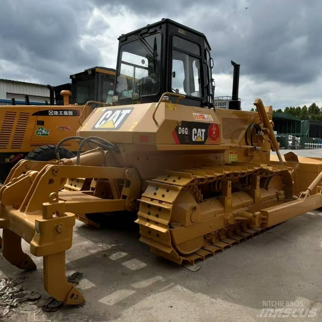 CAT D 6 G Dozere Beltegående